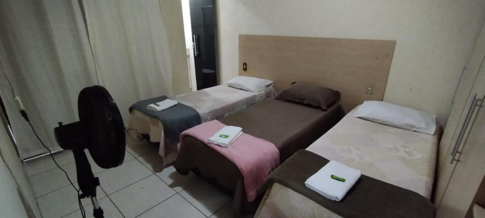 Casas De Temporadas - Hotel Recanto Do Sossego Uberlândia Zimmer foto